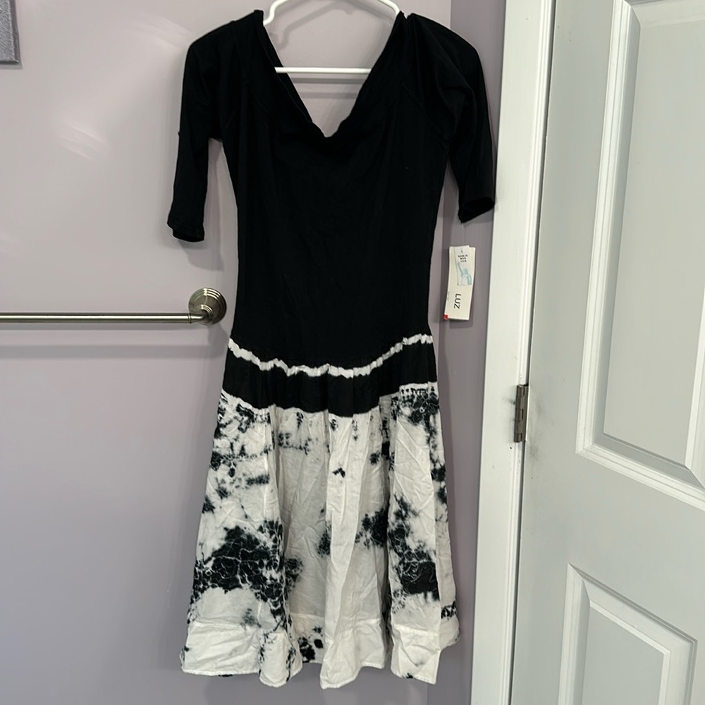 Black and white tie dye dress size large